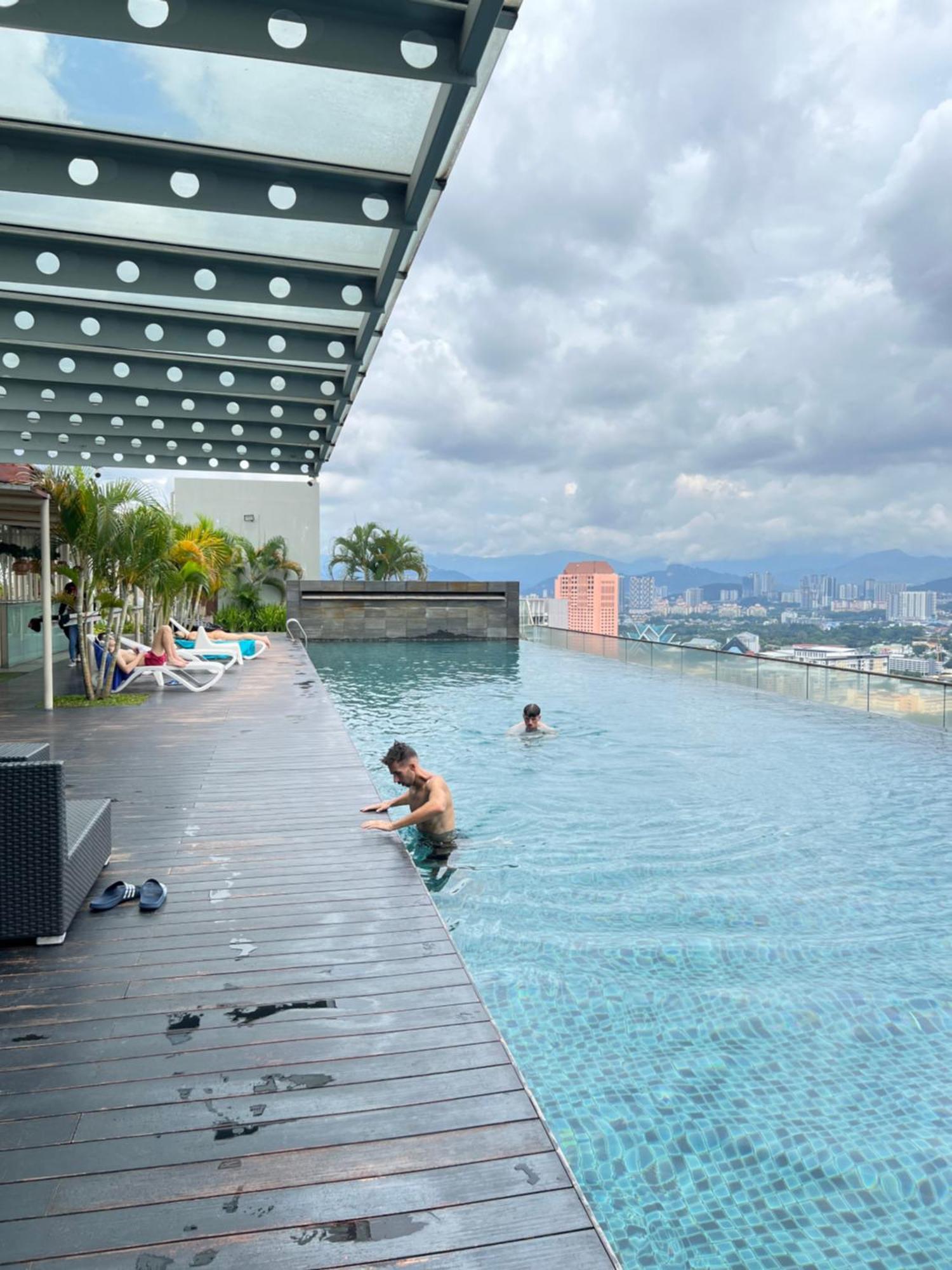 Regalia Spritz Empire Hostel Kuala Lumpur Zewnętrze zdjęcie