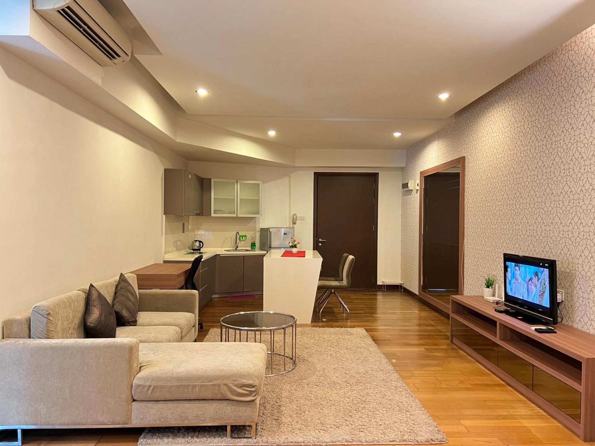 Regalia Spritz Empire Hostel Kuala Lumpur Zewnętrze zdjęcie