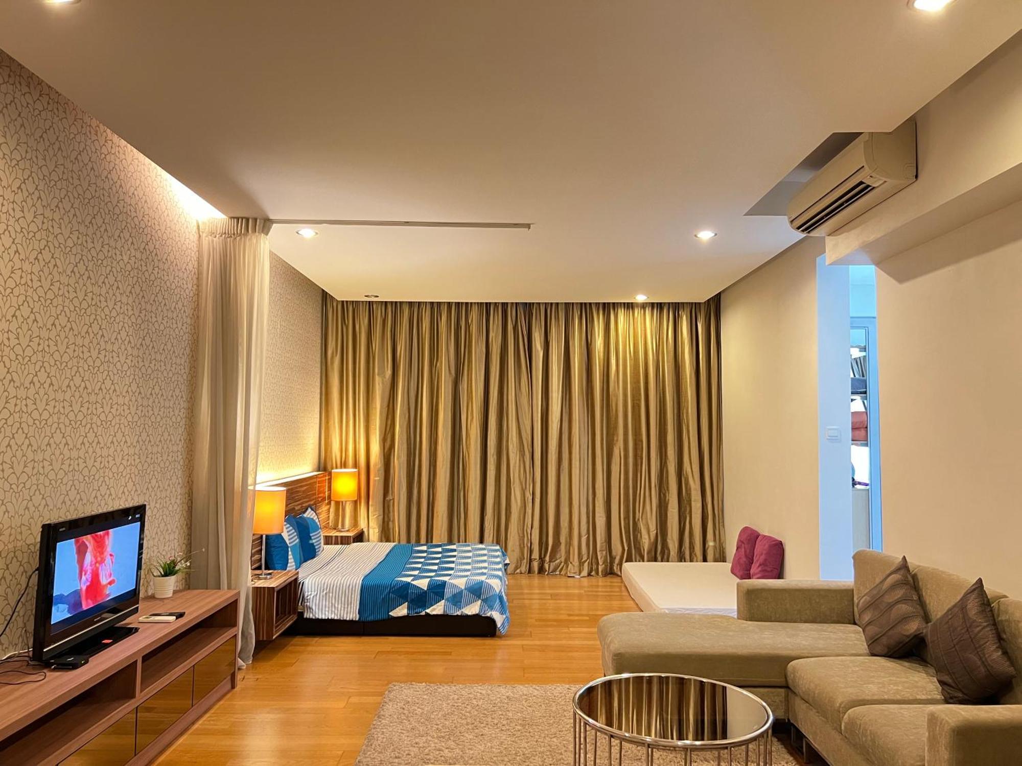 Regalia Spritz Empire Hostel Kuala Lumpur Zewnętrze zdjęcie