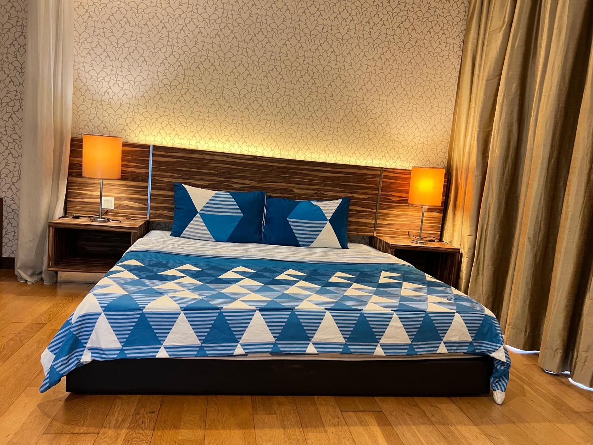 Regalia Spritz Empire Hostel Kuala Lumpur Zewnętrze zdjęcie