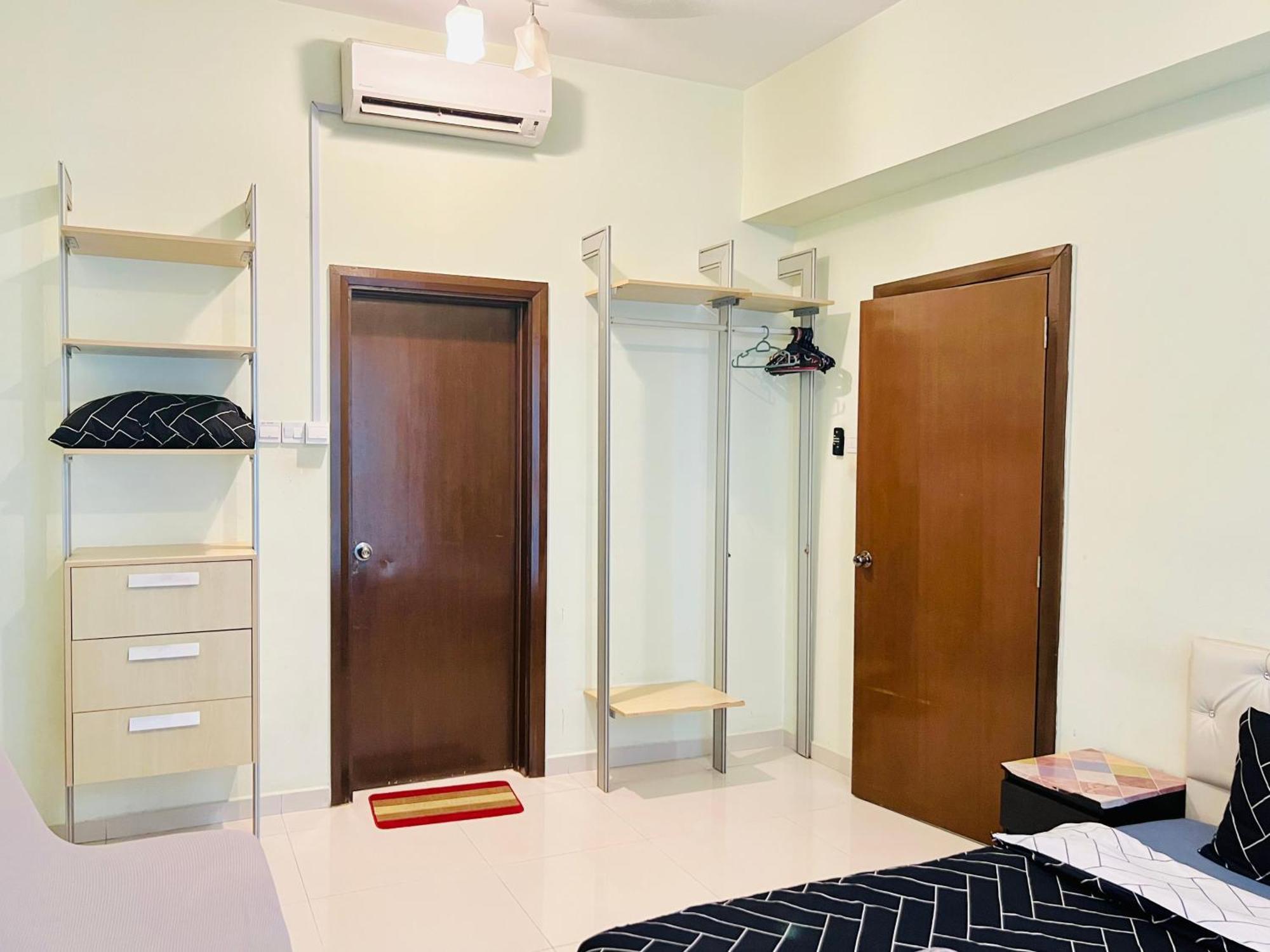 Regalia Spritz Empire Hostel Kuala Lumpur Zewnętrze zdjęcie