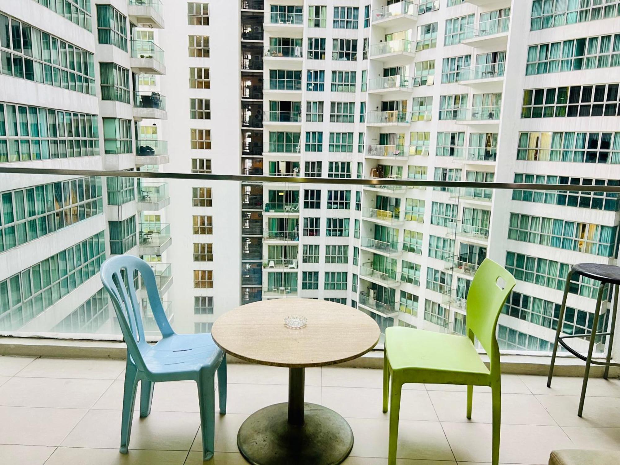 Regalia Spritz Empire Hostel Kuala Lumpur Zewnętrze zdjęcie